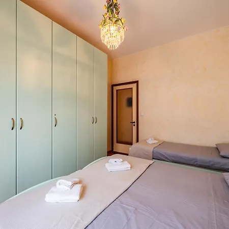 Blue Sky House Apartment *